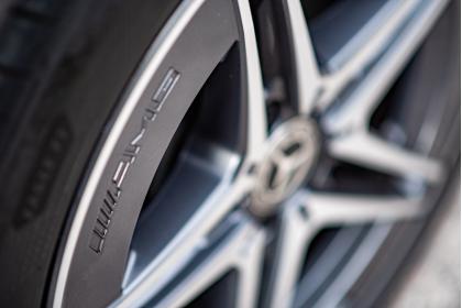 Mercedes-Benz C300e 313Ps